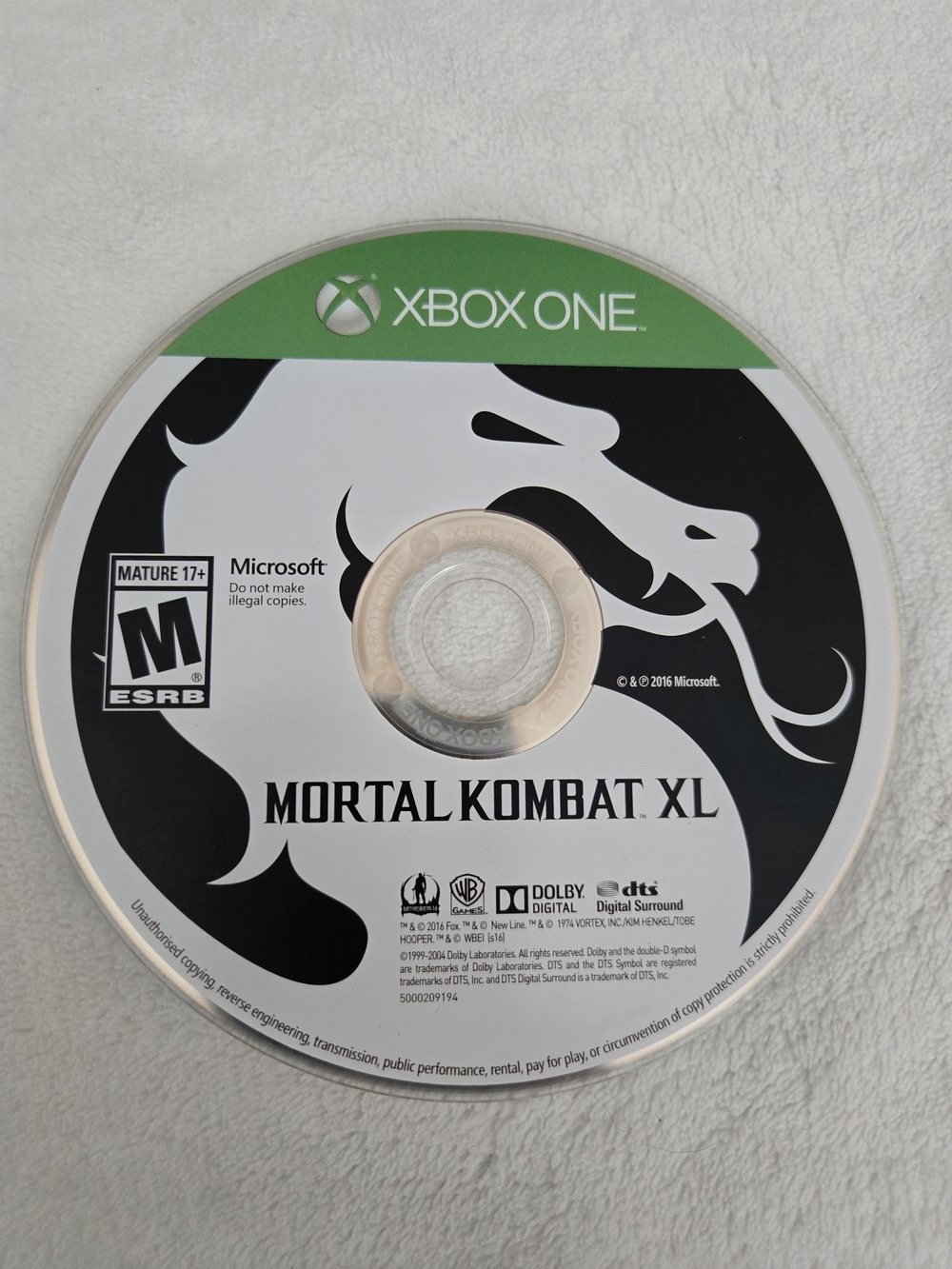 Mortal Kombat XL Xbox One Game Disc - Black & White
